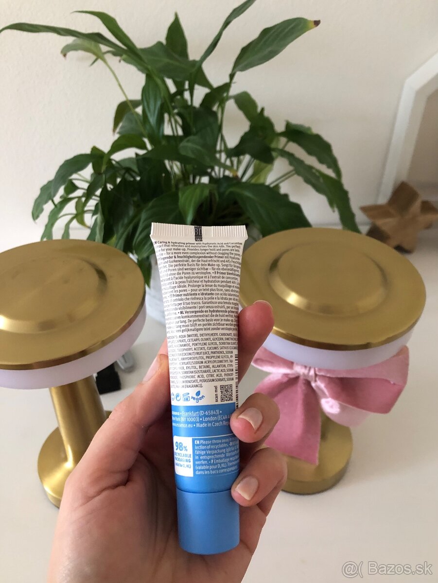 Nový hydro primer Hydro Hero Essence, 30 ml, 4 E - 2