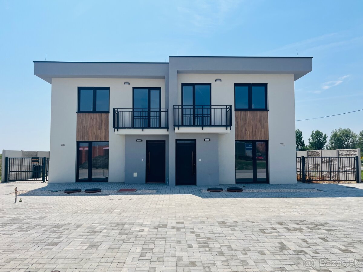 Trojizbový byt s balkónom - 2