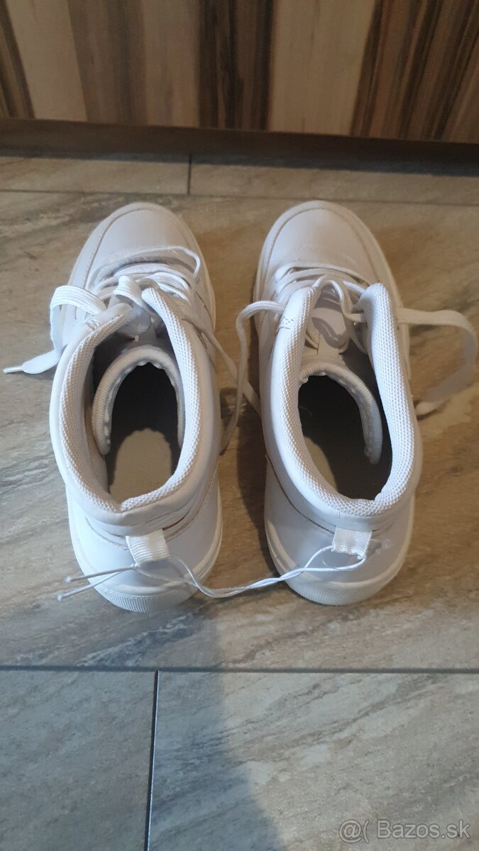 Biele tenisky - velkost 37 - 2