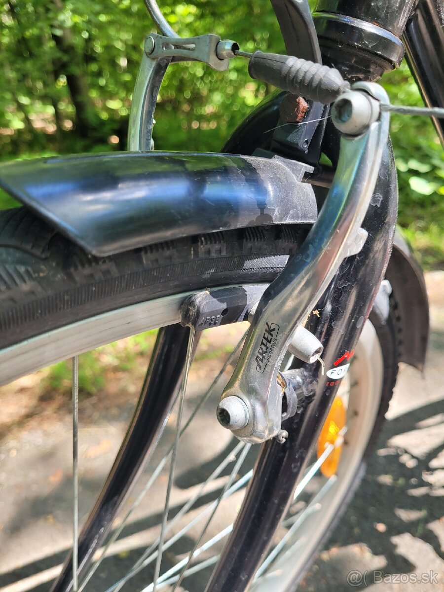 CROSSOVY TREKINGOVY CESTNY PANSKY BYCIKEL - 2