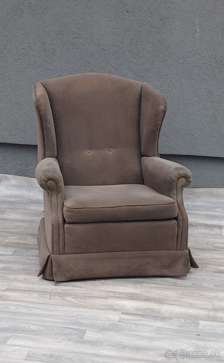 Kreslo sivé – UŠIAK. - 2