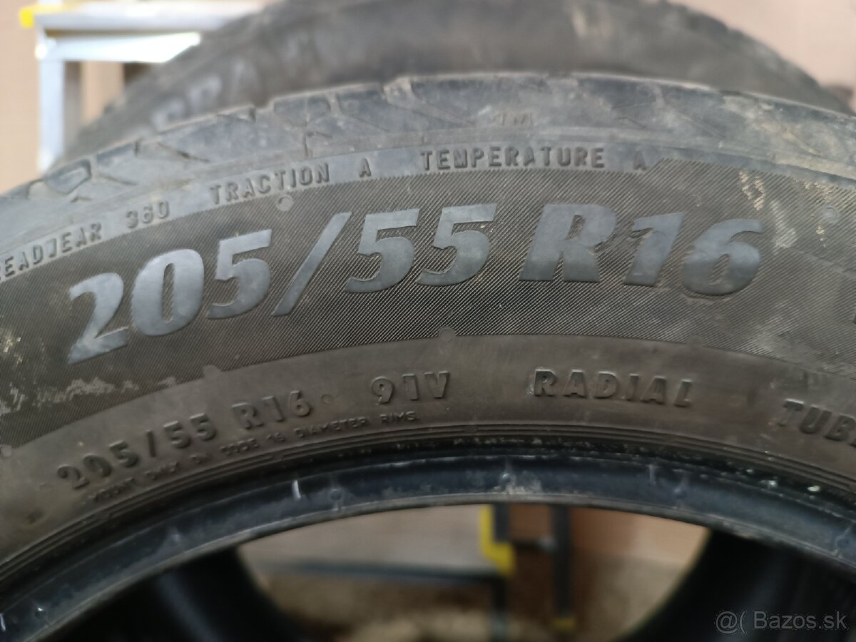 Predám letné pneu 205/55 r16 - 2
