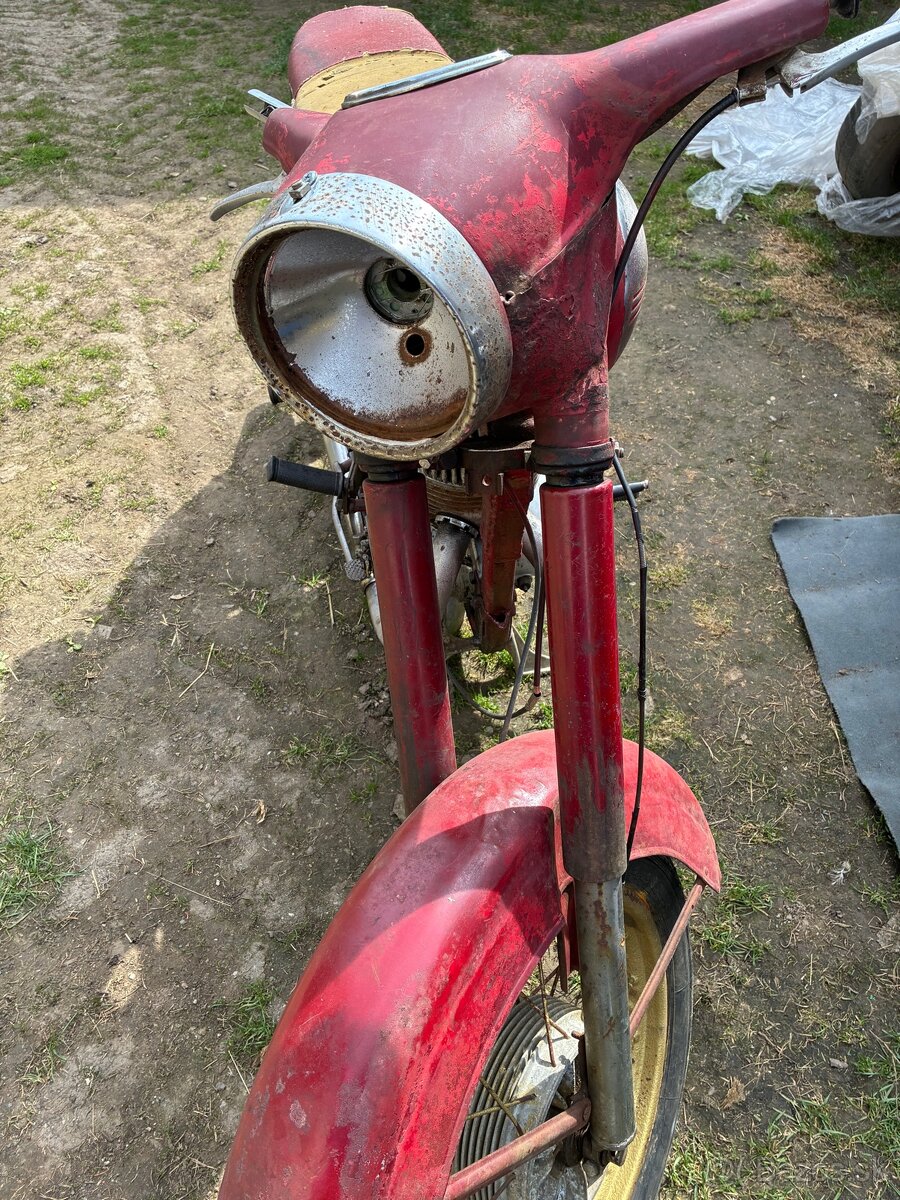 Jawa 250/559 - 2