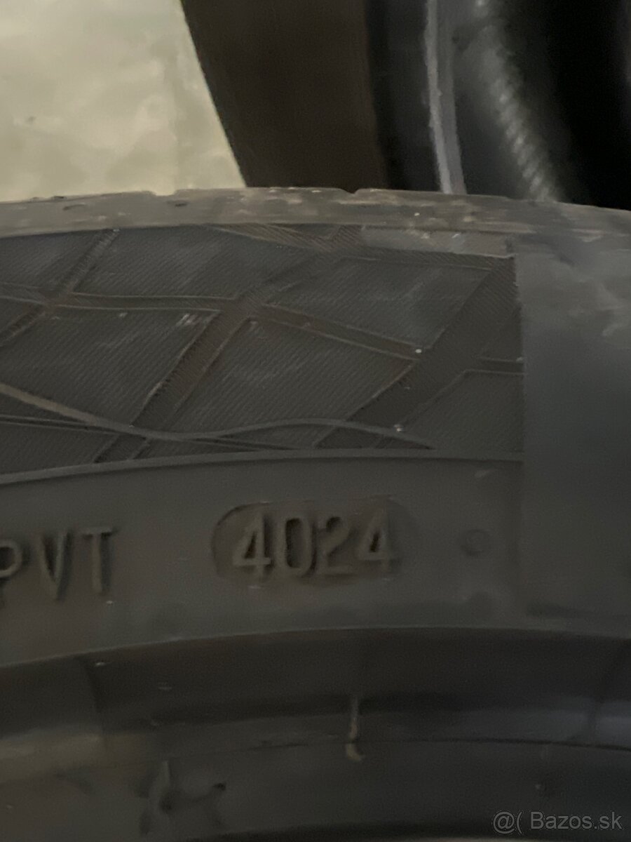 Pneumatiky 245/45R18 letne - 2