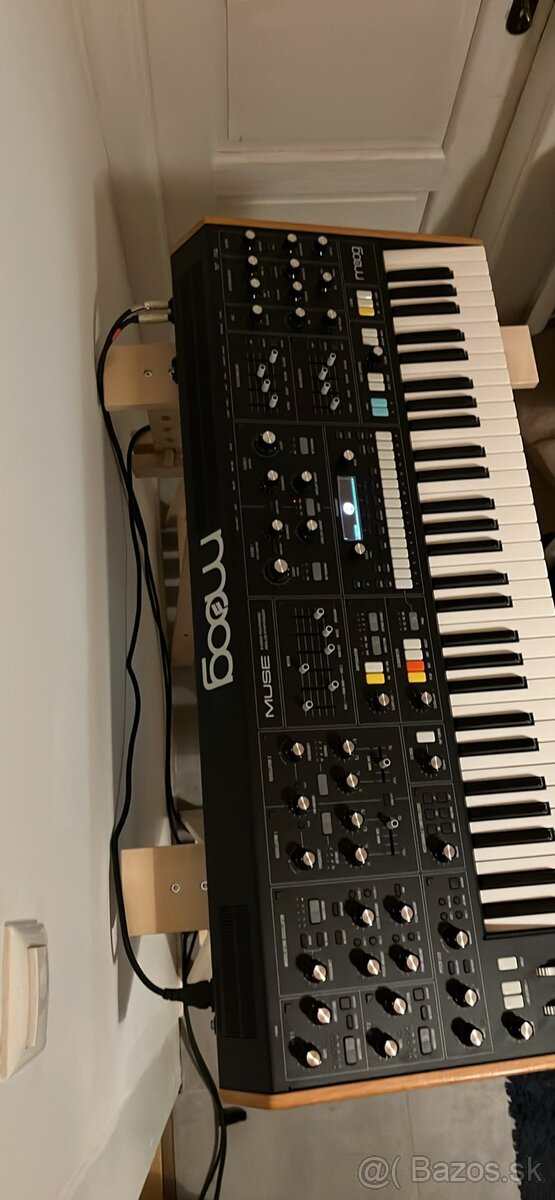 Moog Muse - 2