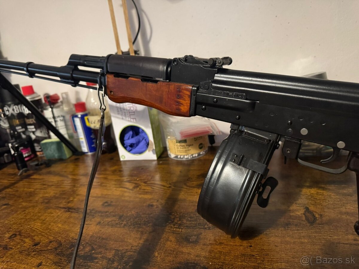 AK47 / AKM / AK74 - vršek předpažbí plum - 2
