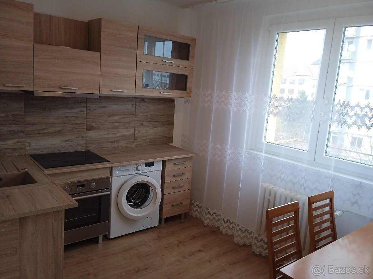 Na predaj 2 izbový byt NITRA - CENTRUM - 2