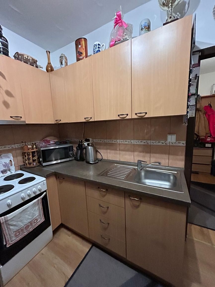 Veľmi dobre dispozične 1 izbový byt s loggiou v lokalite pod - 2