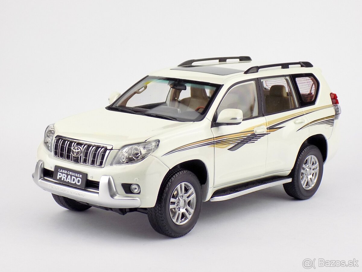TOYOTA LAND CRUISER PRADO 2009 – 1:18 PAUDI - 2