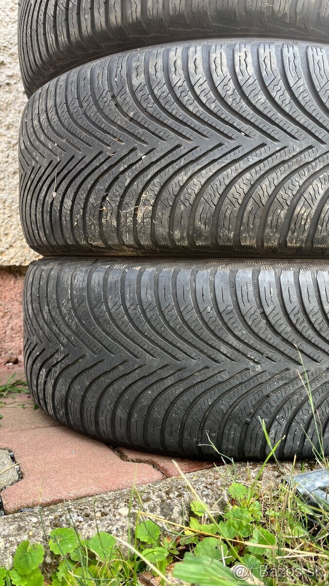 Zimné 225/50 r17 - 2