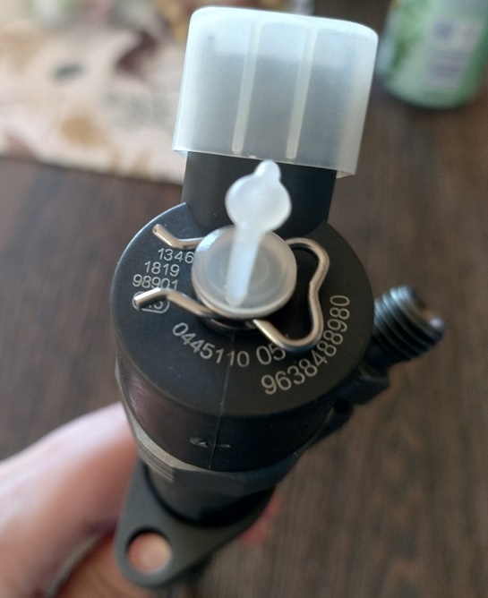 Vstrekovacie trysky 2.0 HDI 16v 0445110057 - 2