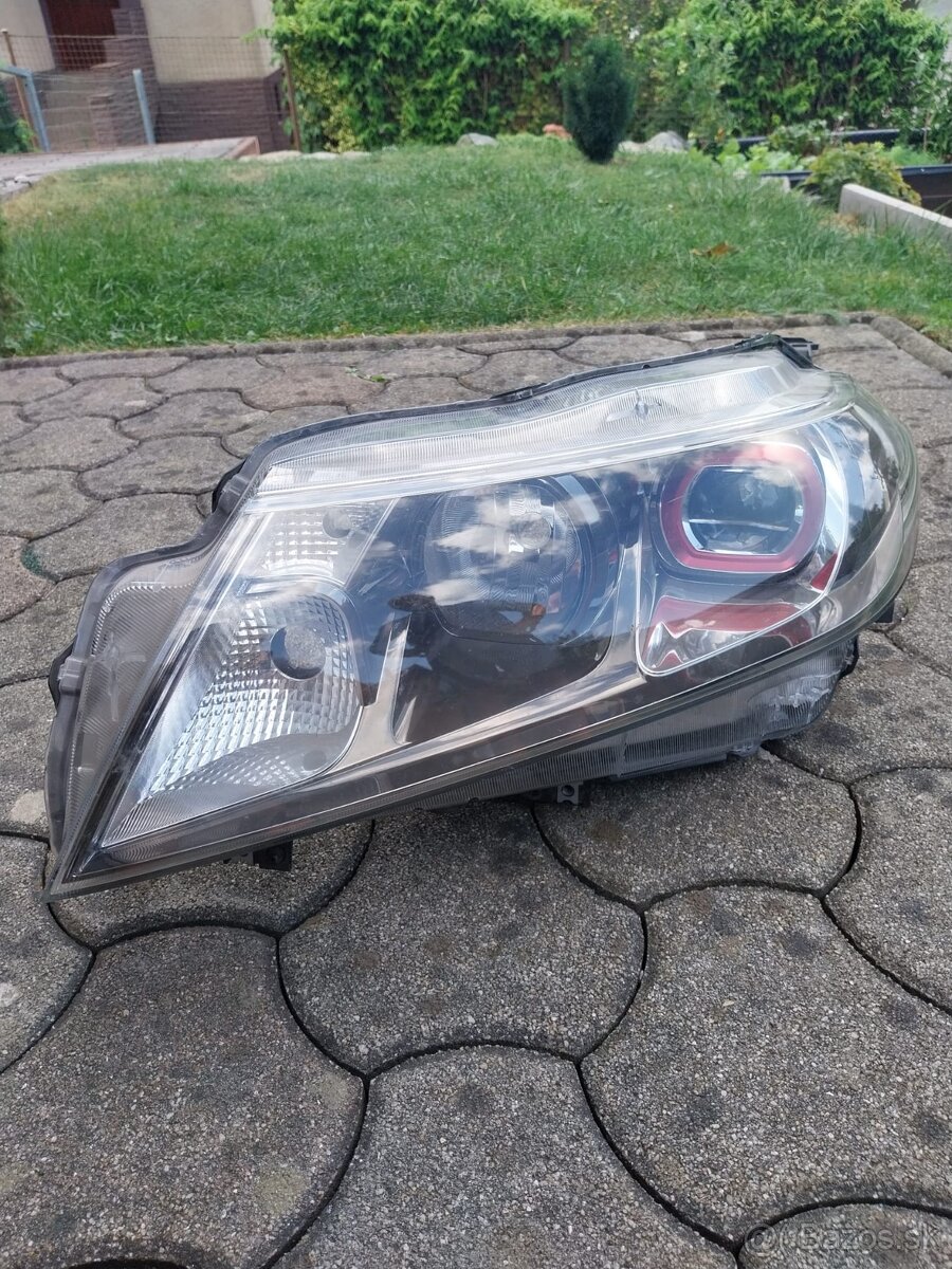 Predné ľavé svetlo Suzuki Vitara - LED červené - 2