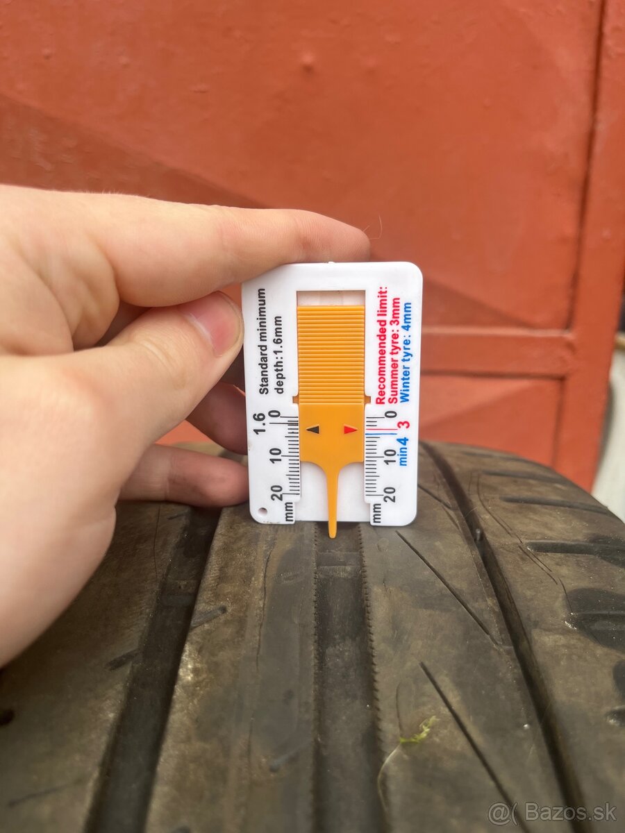 Letné pneumatiky 225/45 R17 - 2