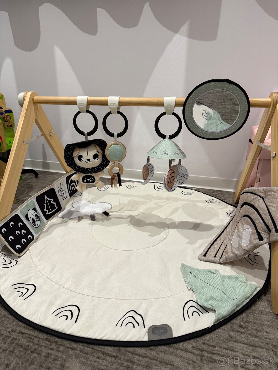 Drevená hrazdička Tiny love s dekou - 2