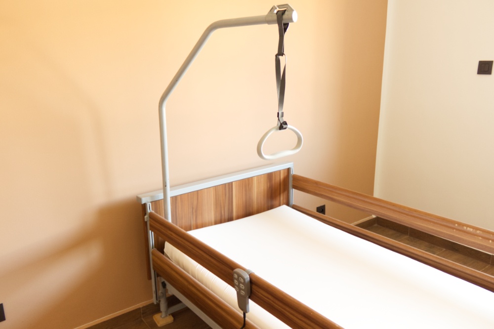 Elektrická polohovacia posteľ - 2