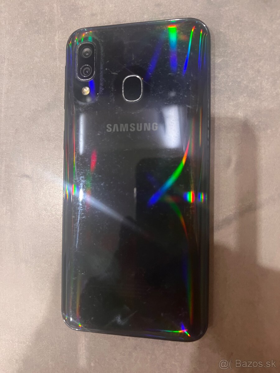 Samsung Galaxy A40 - 2
