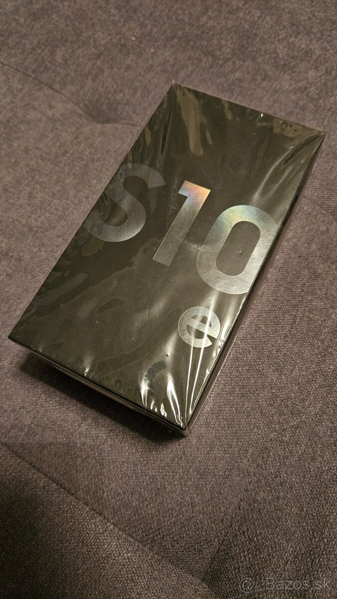 Samsung Galaxy S10e G970F 128GB čierny - 2