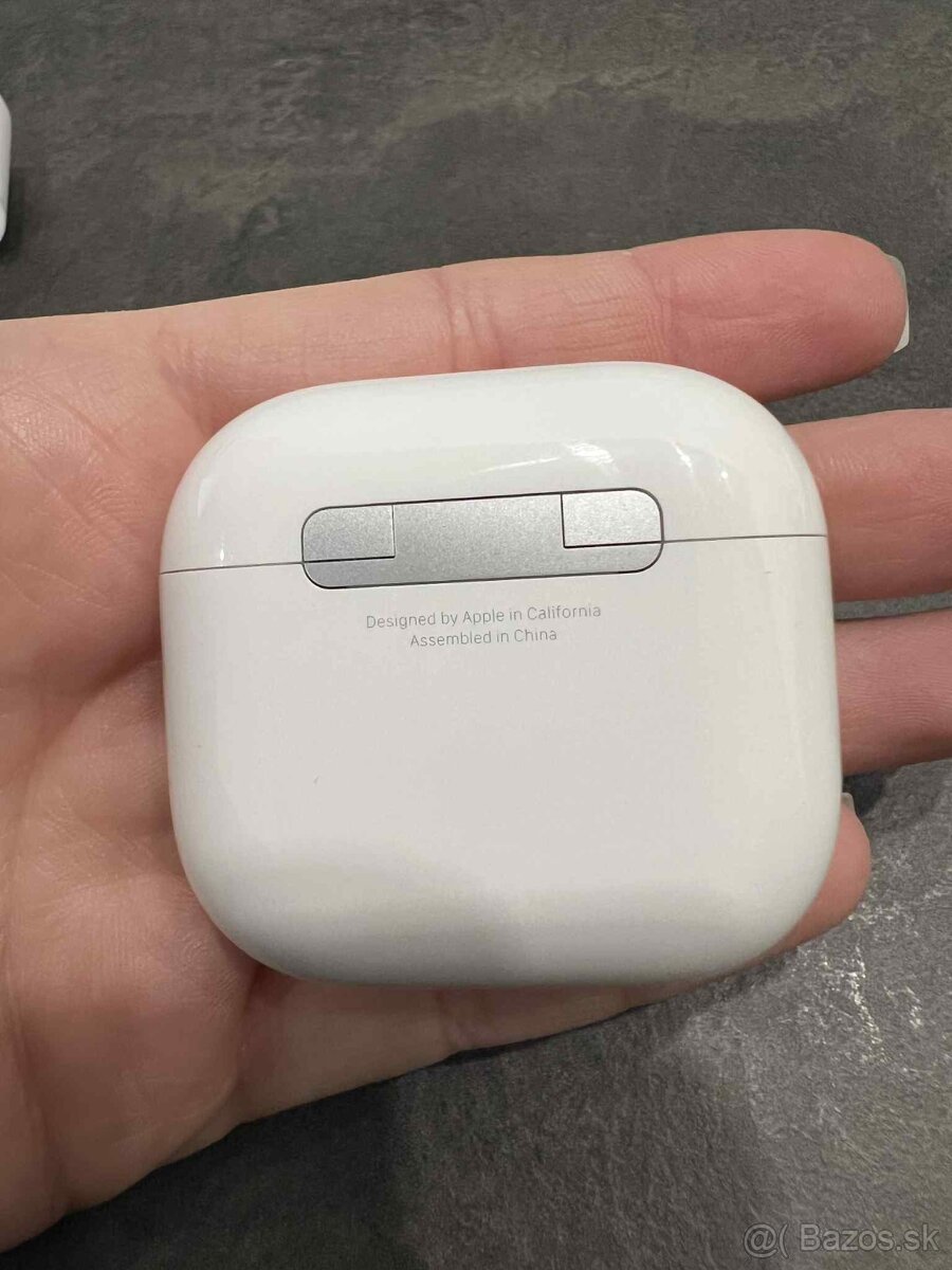 Apple AirPods 4 ANC - 2