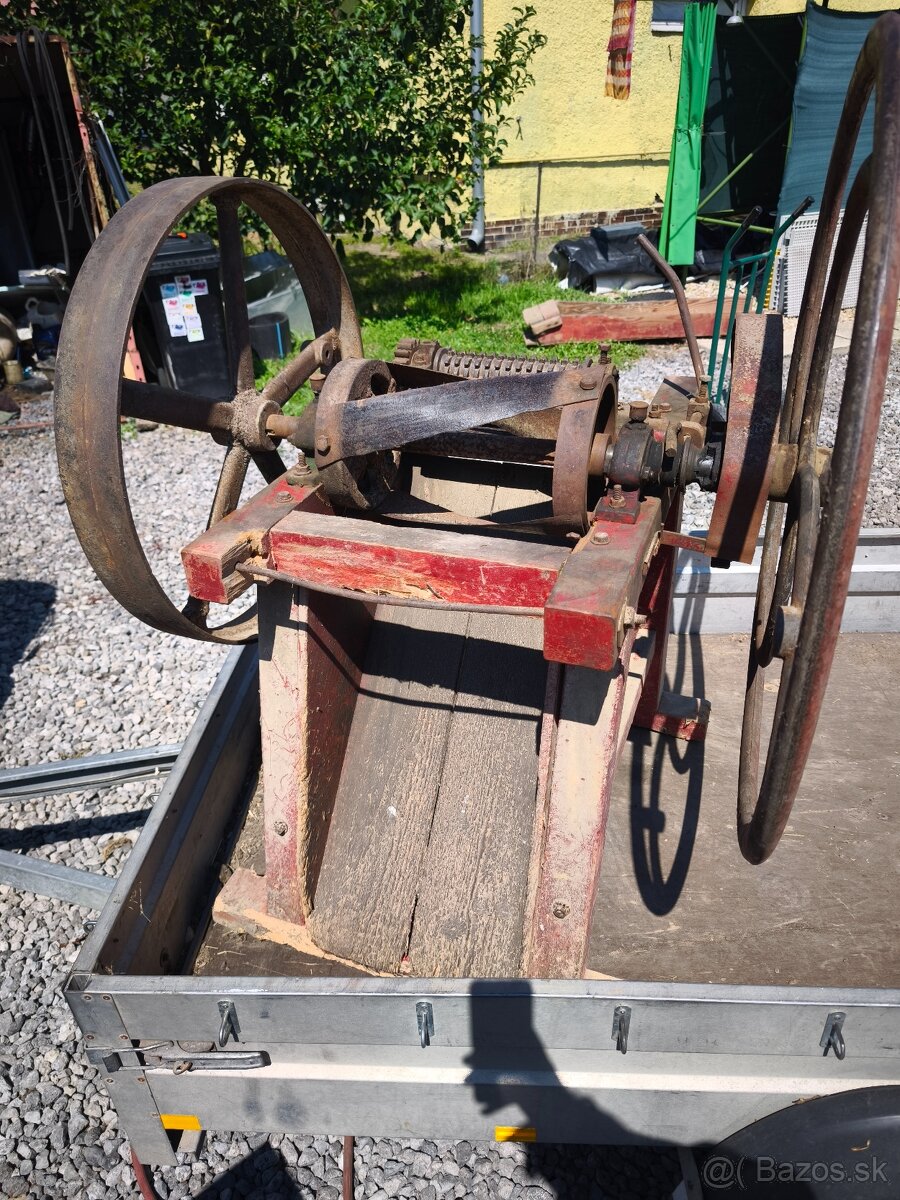 Rezačka žihľavy trávy seckaren - 2