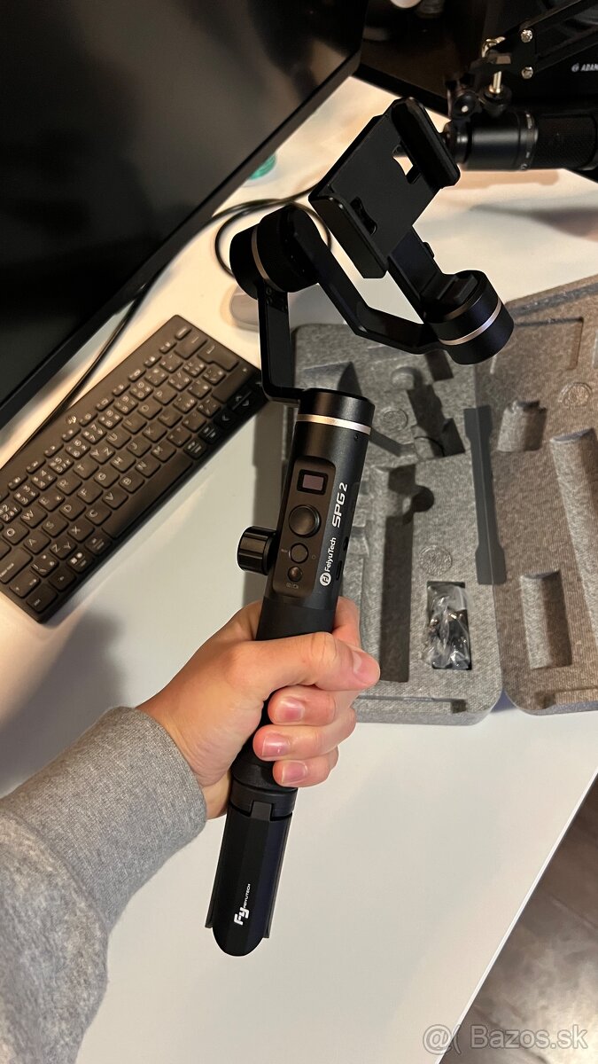 Gimbal - stabilizátor pre mobil - 2