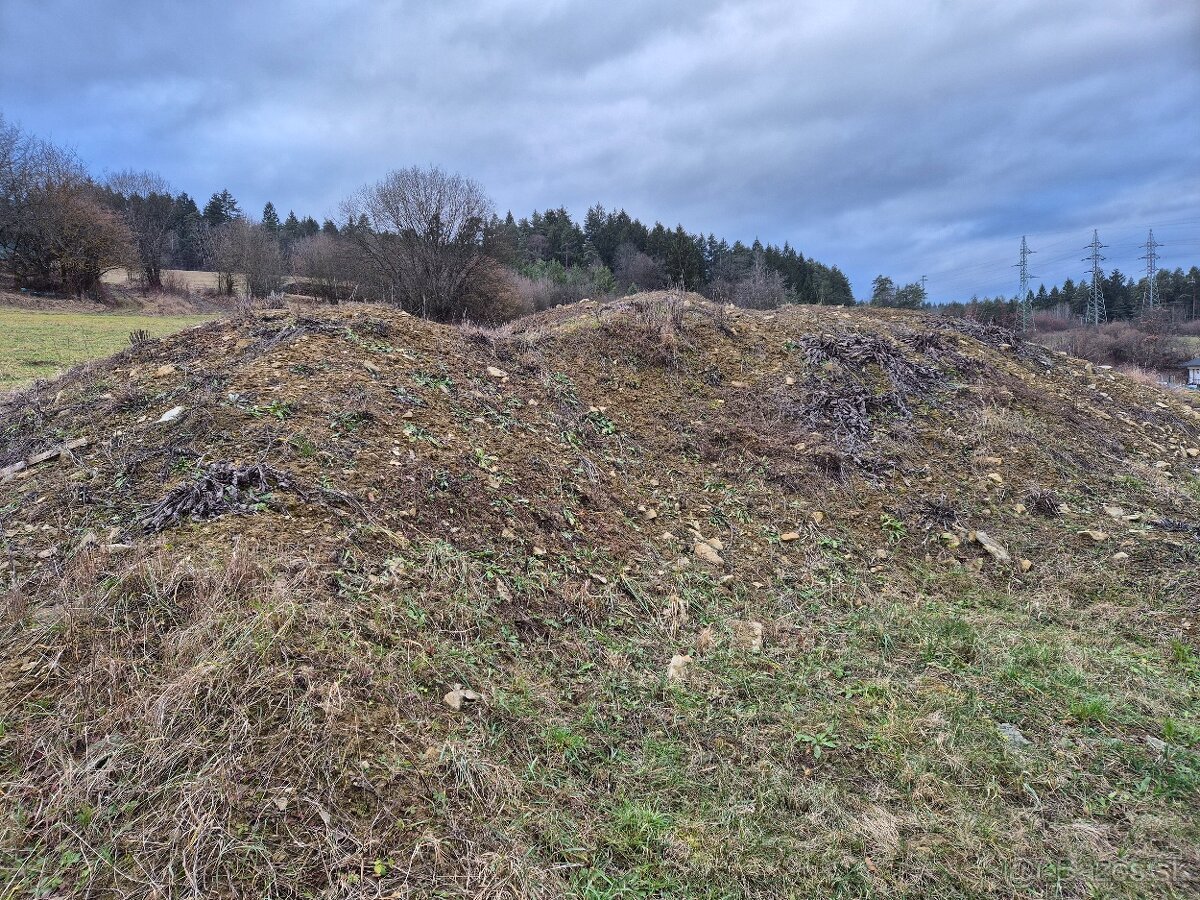 Zemina, hlina z vykopu - 2