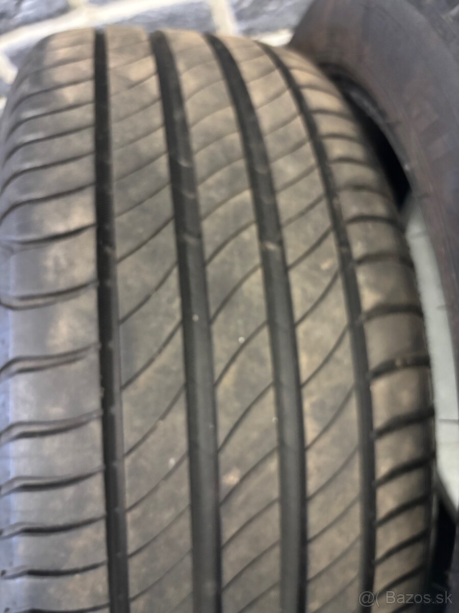 Letné pneu E/SUV 235/45R18 Michelin - 2