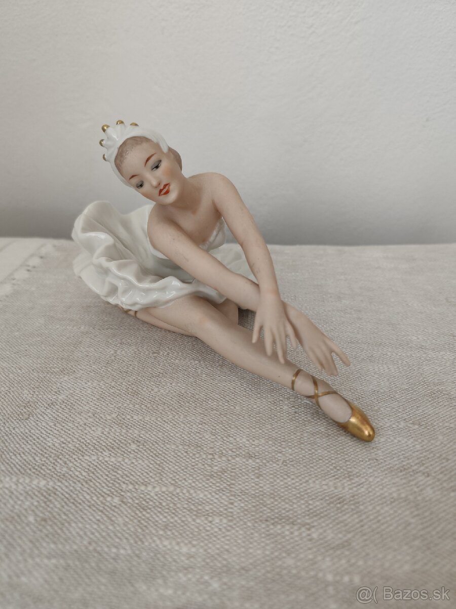 Wallendorf baletka žena porcelánová soška - 2