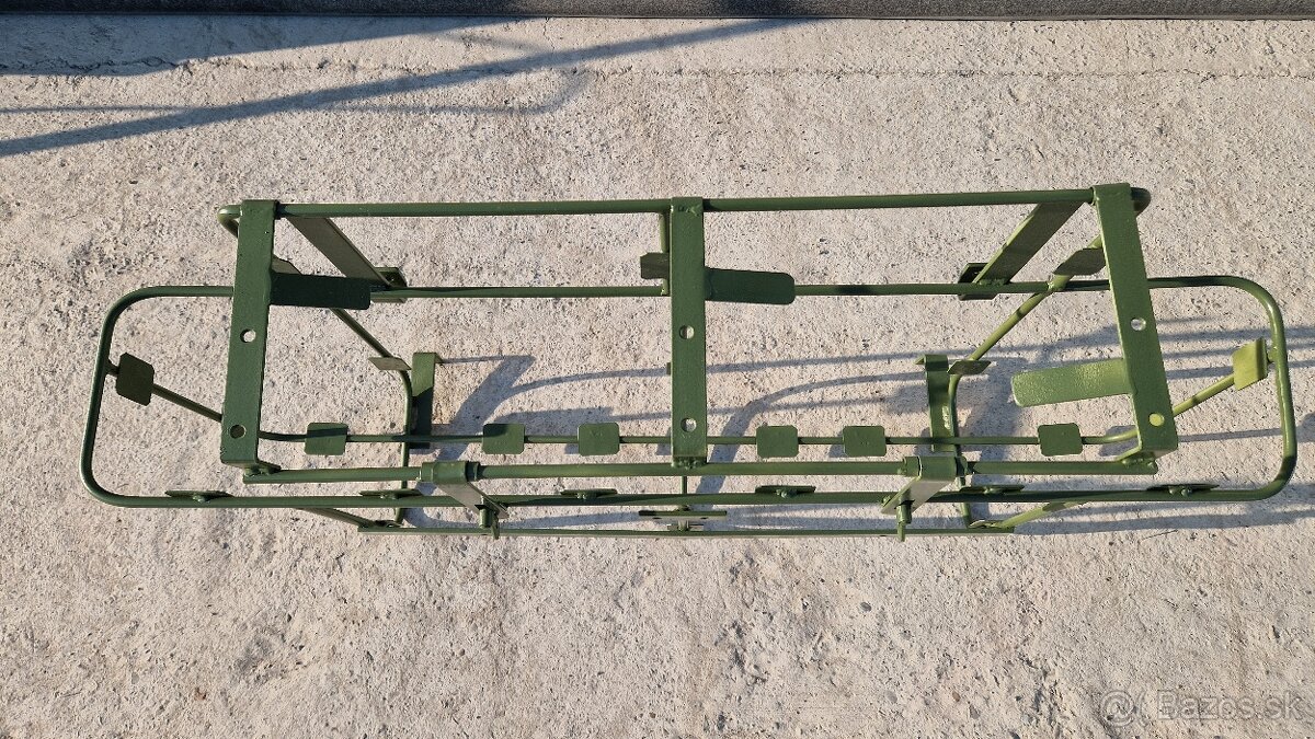 Držiak kanistrov Gaz 69 - 2