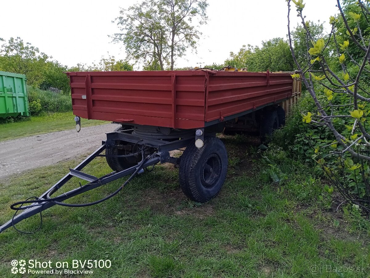 Traktorový príves - 2