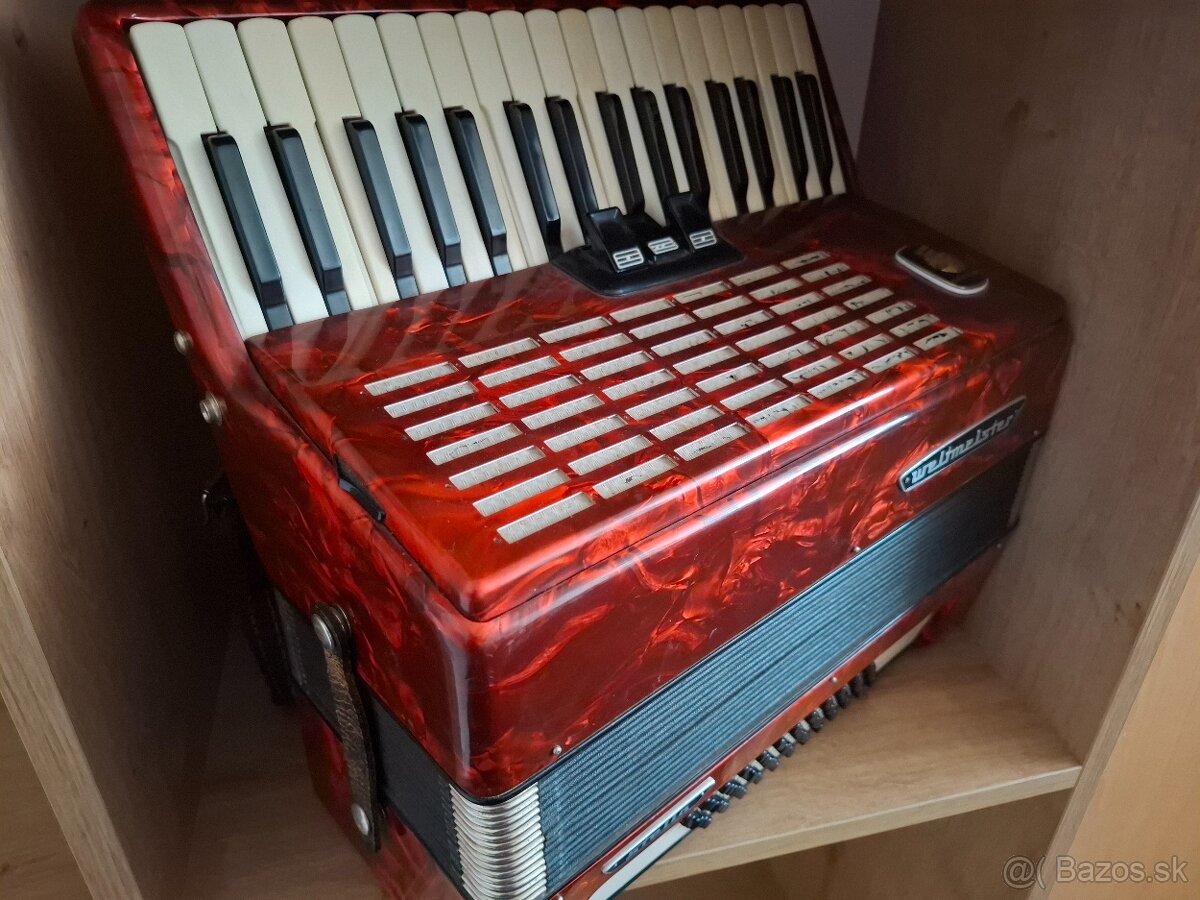 Akordeon WELTMEISTER STELLA ,72 basovy - 2