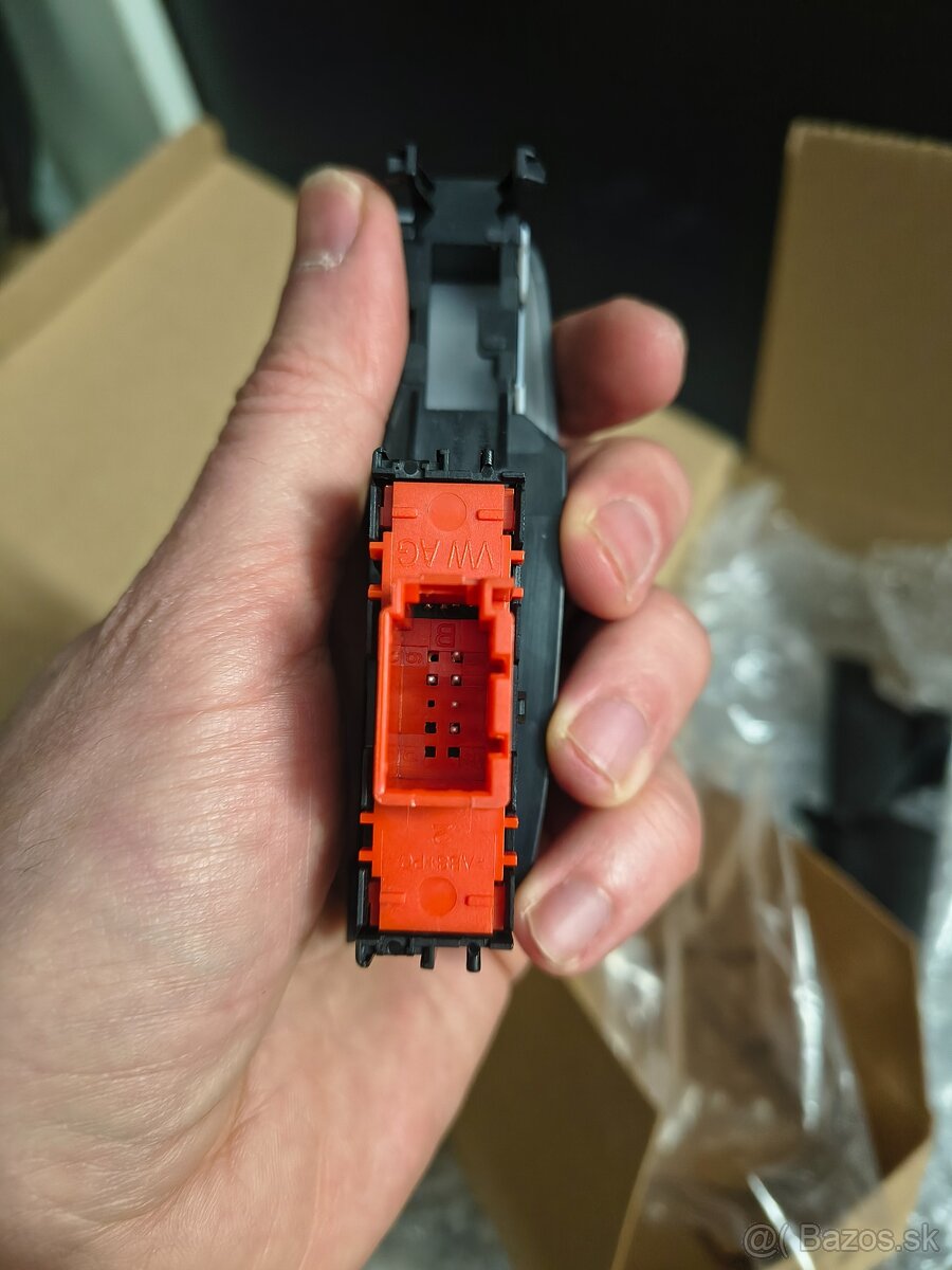 Tlacidlo PDC skoda scala kamiq - 2