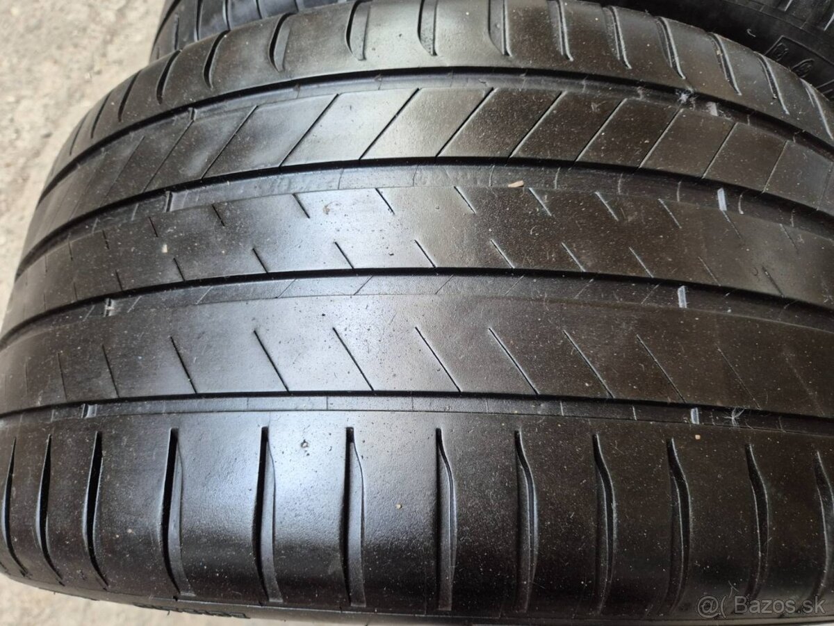 295/40 r20 letné 2 ks MICHELIN dezén 5 mm - 2