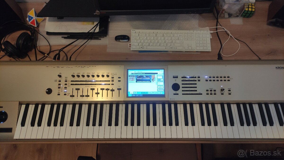 Korg Kronos 2 88 Gold – limitka, RH3, Steinway - 2