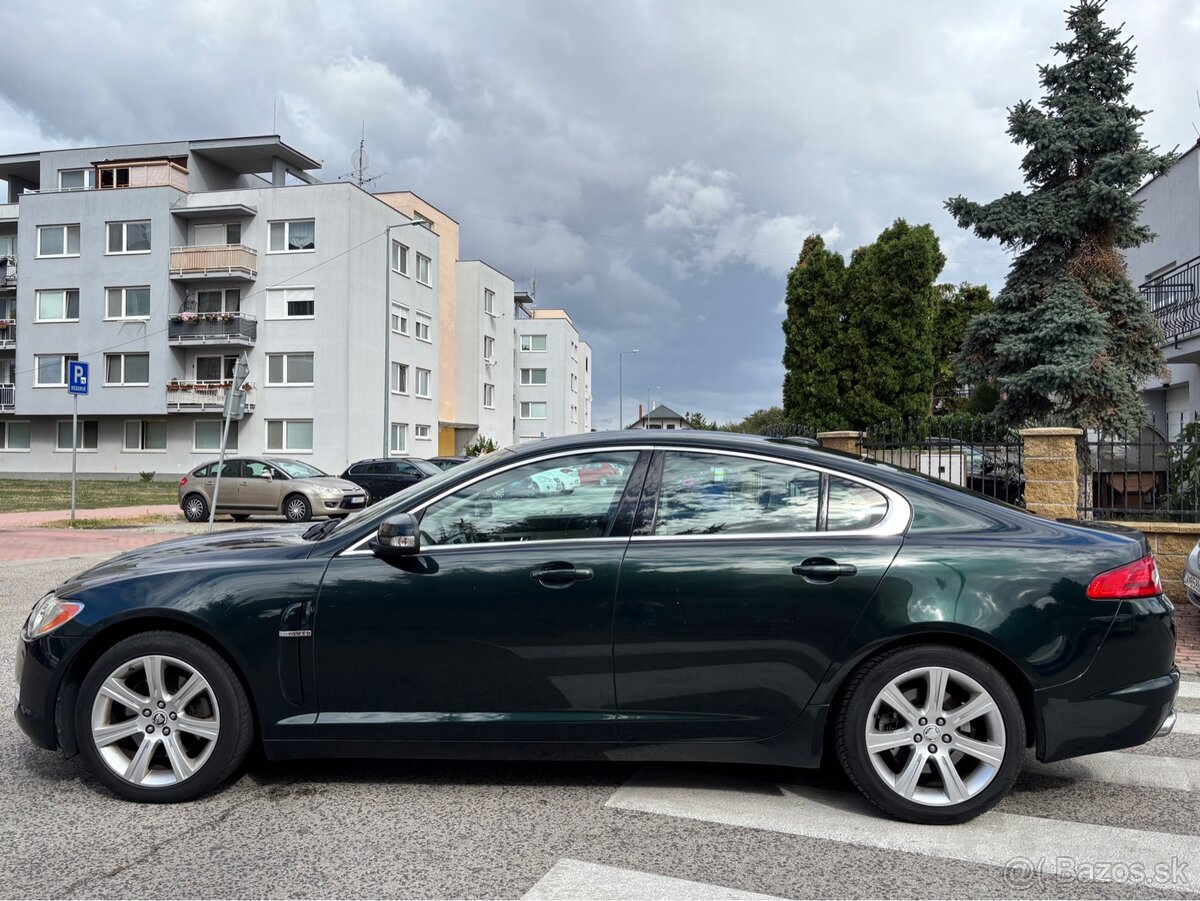Predám Jaguar XF - 2
