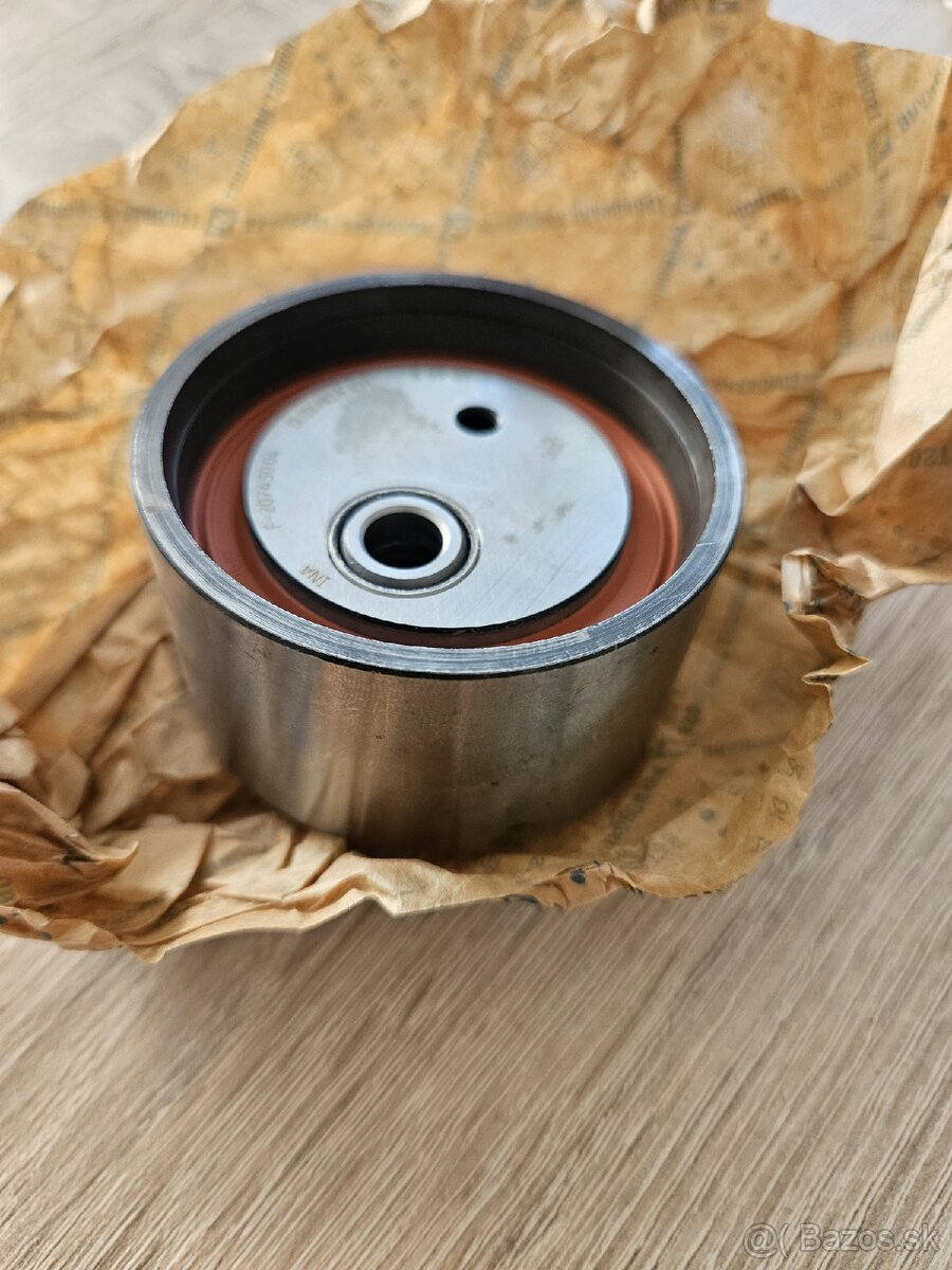 Kladka rozvodového remeňa 077 109 243A - 2