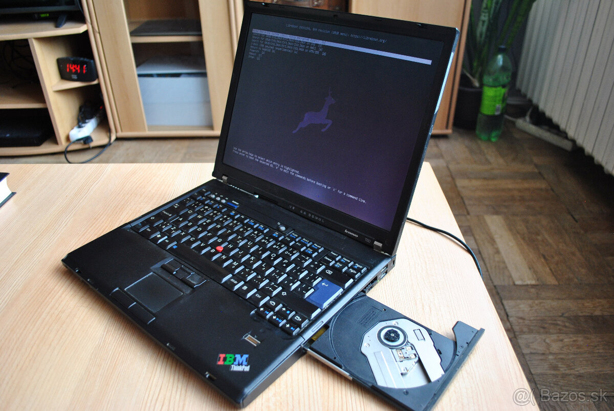 Libreboot - ThinkPad T60 - dobrý stav - 2