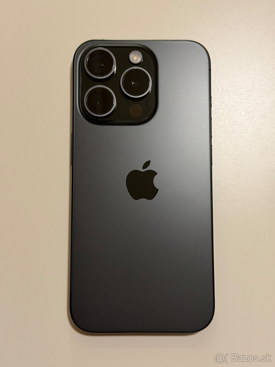iPhone 15 Pro Black Titanium 256GB - 2