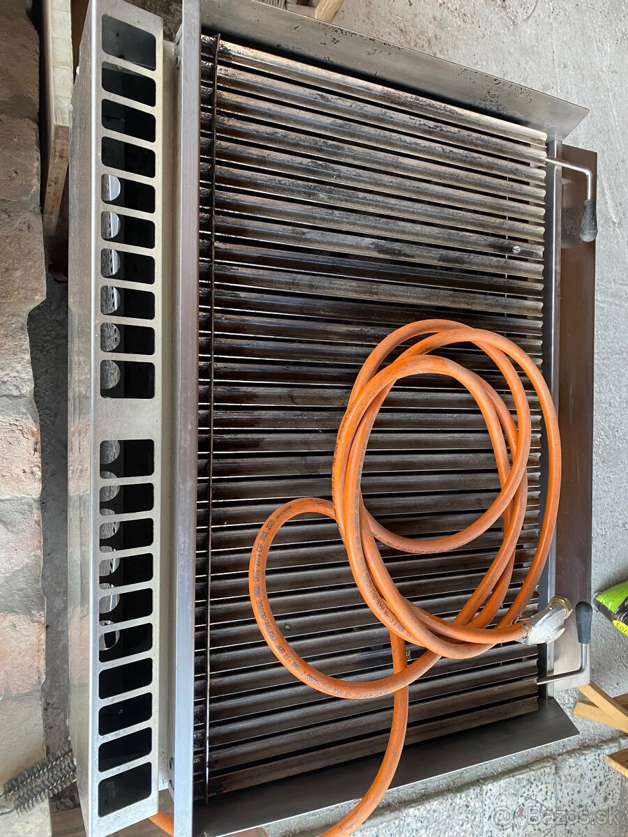 Predám gastro plynový gril - 2