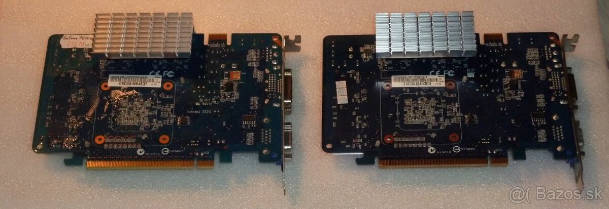 Predám dve grafické karty do PCIe slotu (cena je za kus) - 2