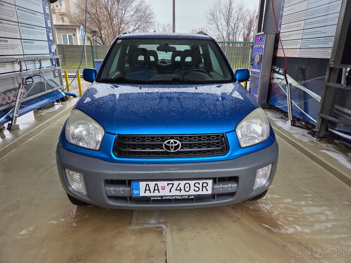 Ponúkam na predaj Toyota RAV4 - 2