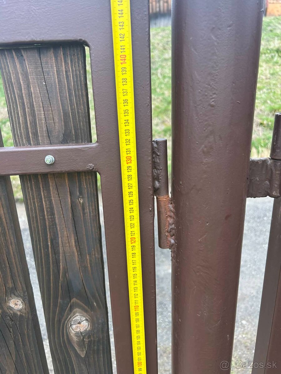 Predám dvojkridlovu bránu a bránku - 2
