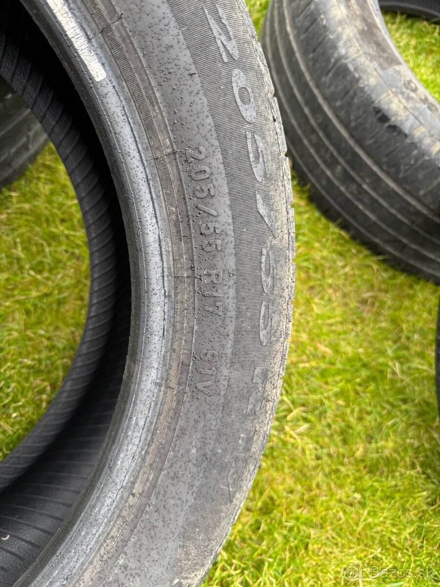 Letné pneumatiky 205/55 r17 - 2
