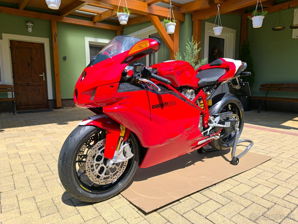 Ducati 999R - 2