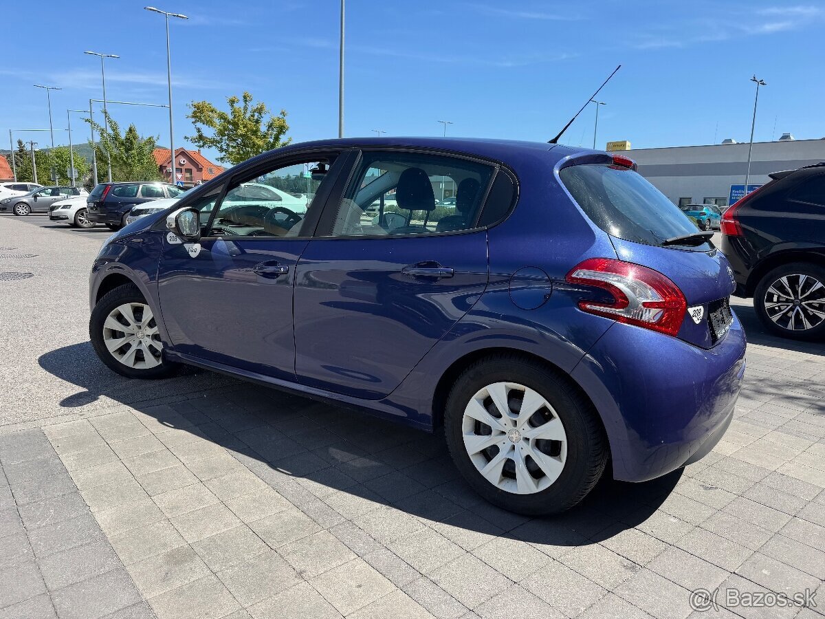 Peugeot 208 1.0 VTI facelift - 2