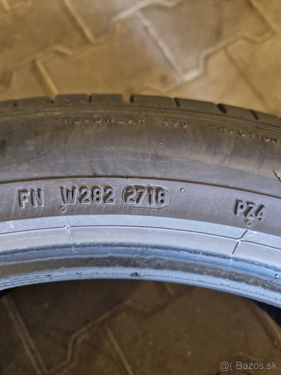 285/40 r21 - 2