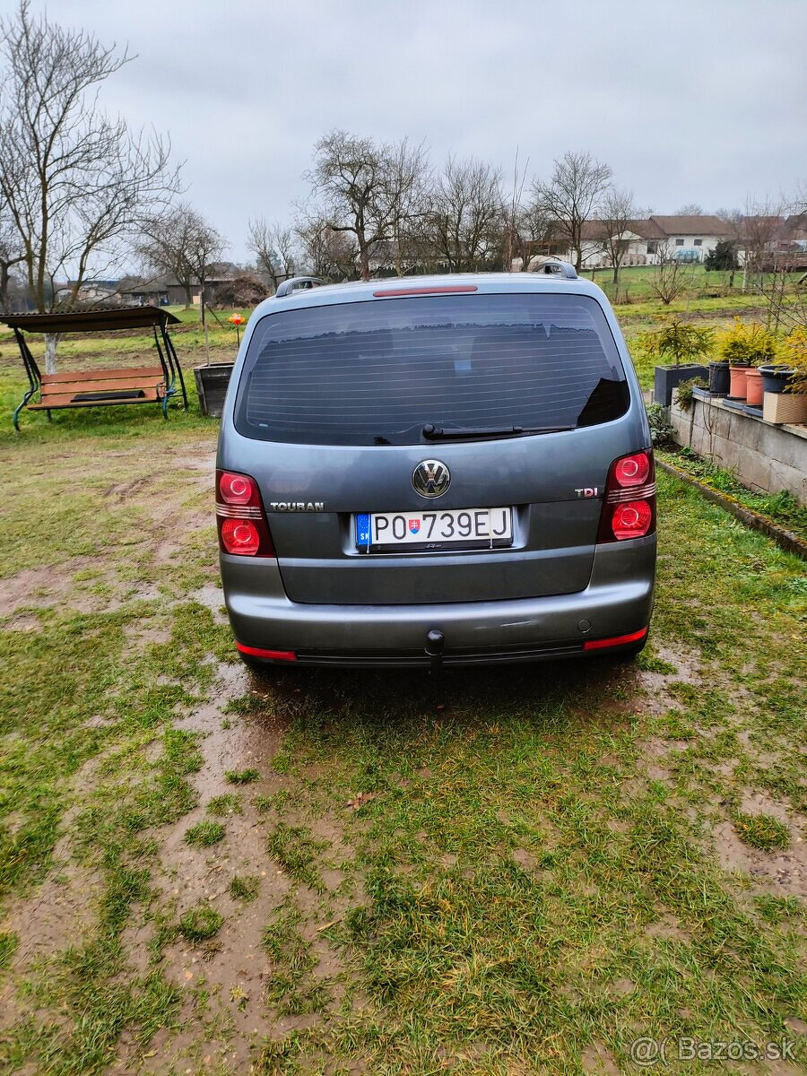Predam wv touran 2,0tdi - 2