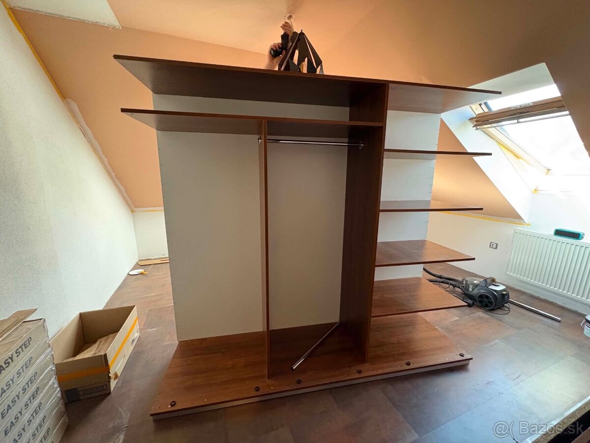 Veľká rolldoor skriňa - 2
