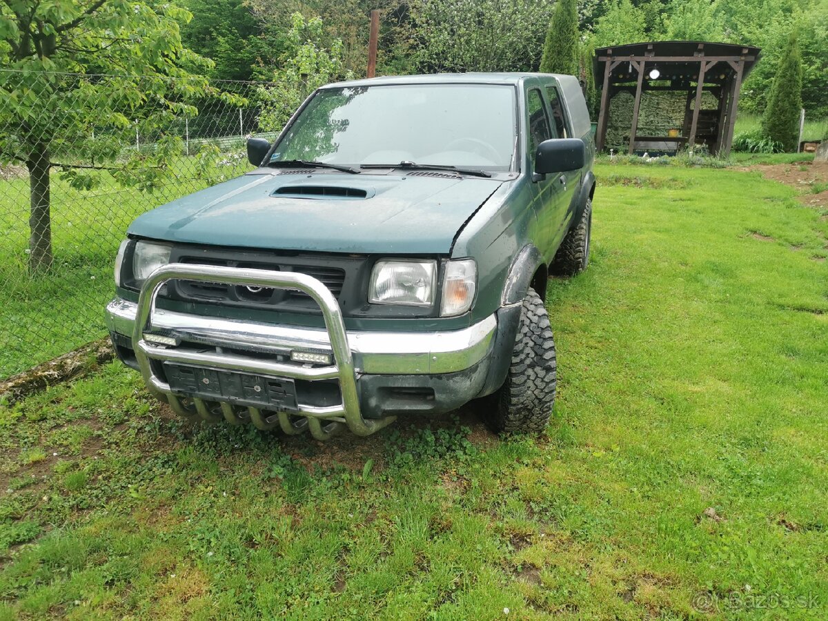 Nissan navara d22 - 2