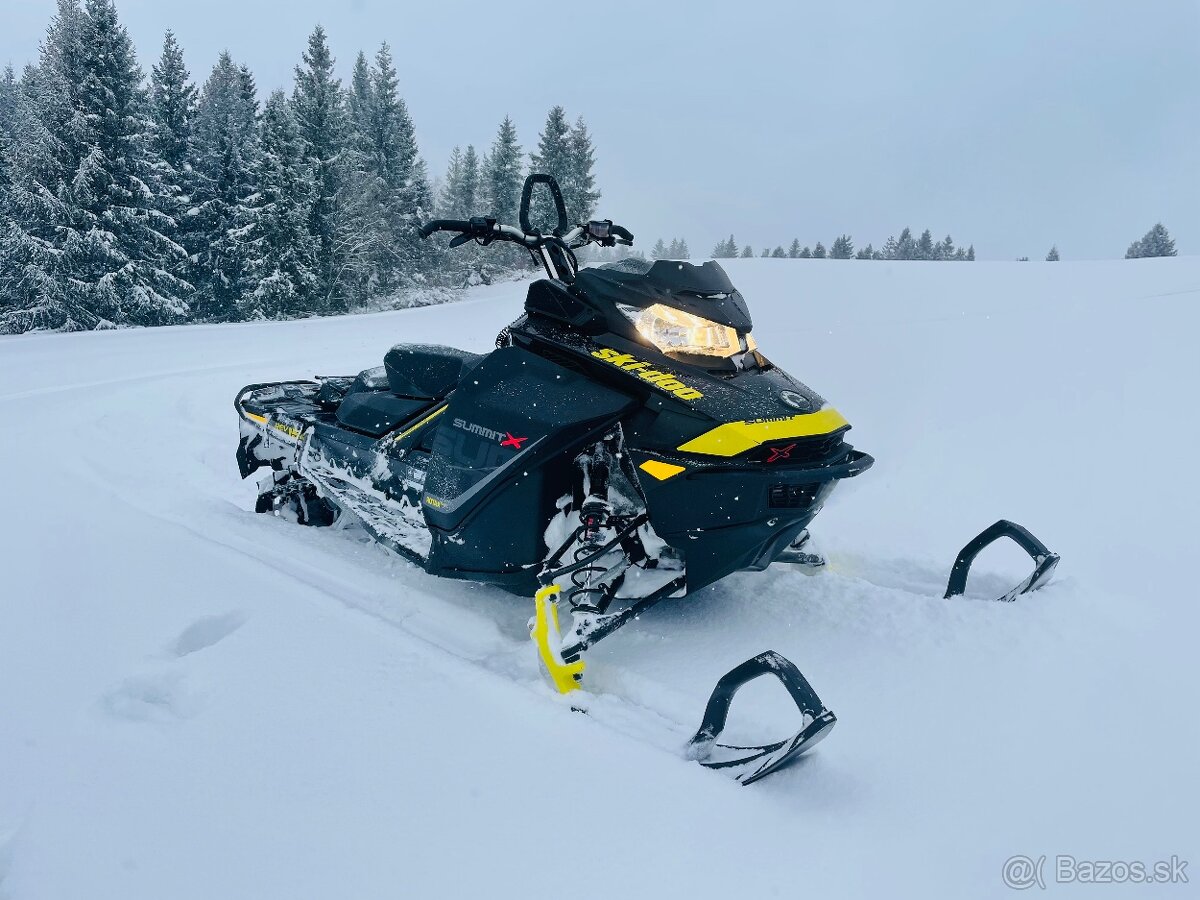 Ski Doo Summit 850 pas 154” REV