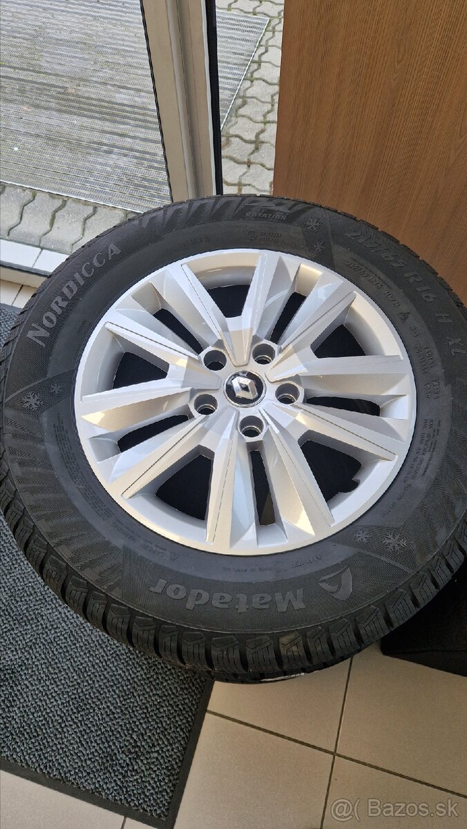 Predam nove zimne kolesa (pneu+disky+puklice) 16" - 2